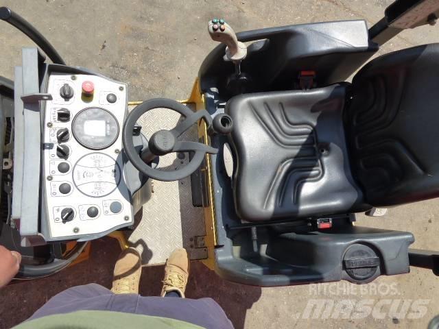 Bomag BW 80 AD-5 Rulli a doppio tamburo