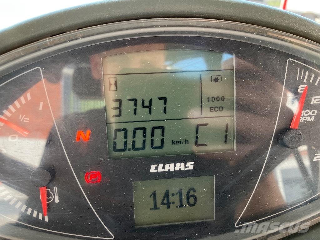 CLAAS Arion 640 CIS+ Trattori