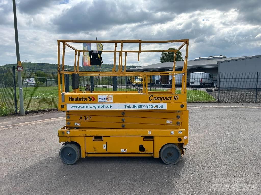 Haulotte Compact 10 Piattaforme a pantografo