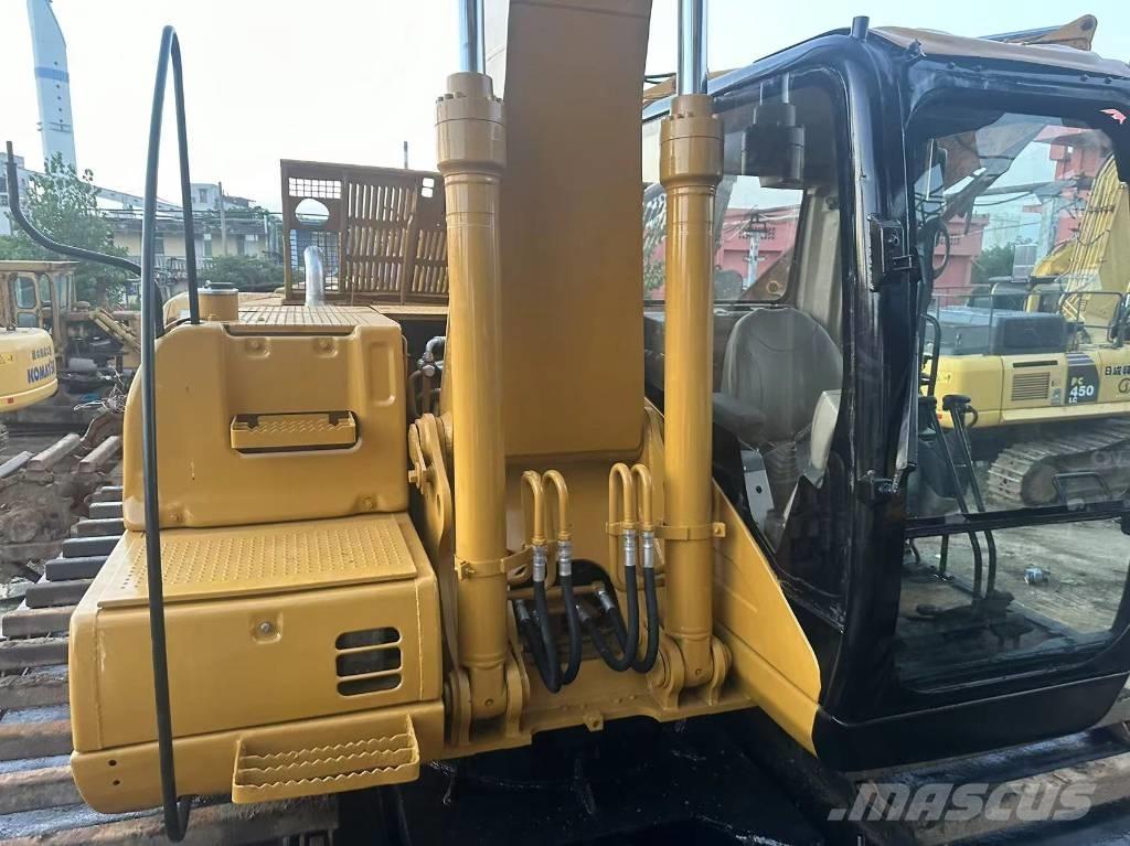 CAT 320 C Escavatori anfibi