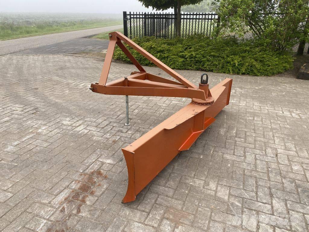  Grondschuif 2.5 M Grader