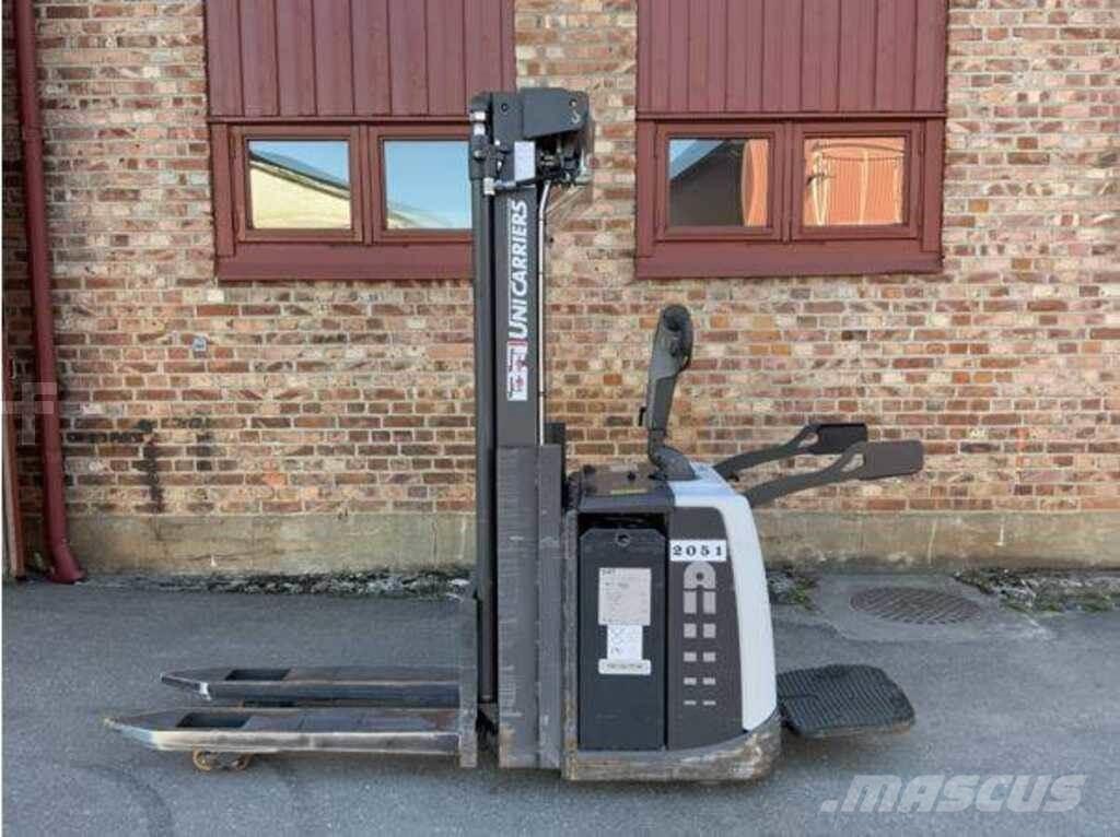 Atlet PSP Carrelli elevatori bassi a piattaforma