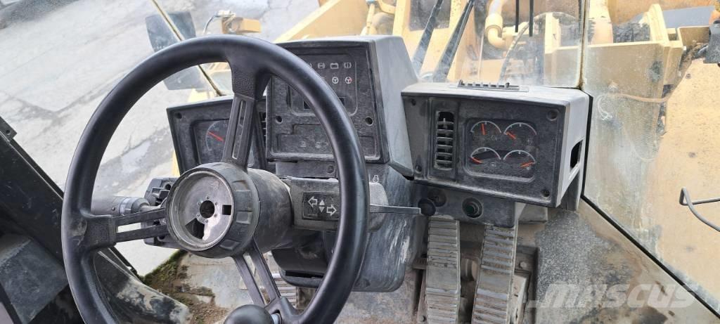 CAT 950 G Pale gommate