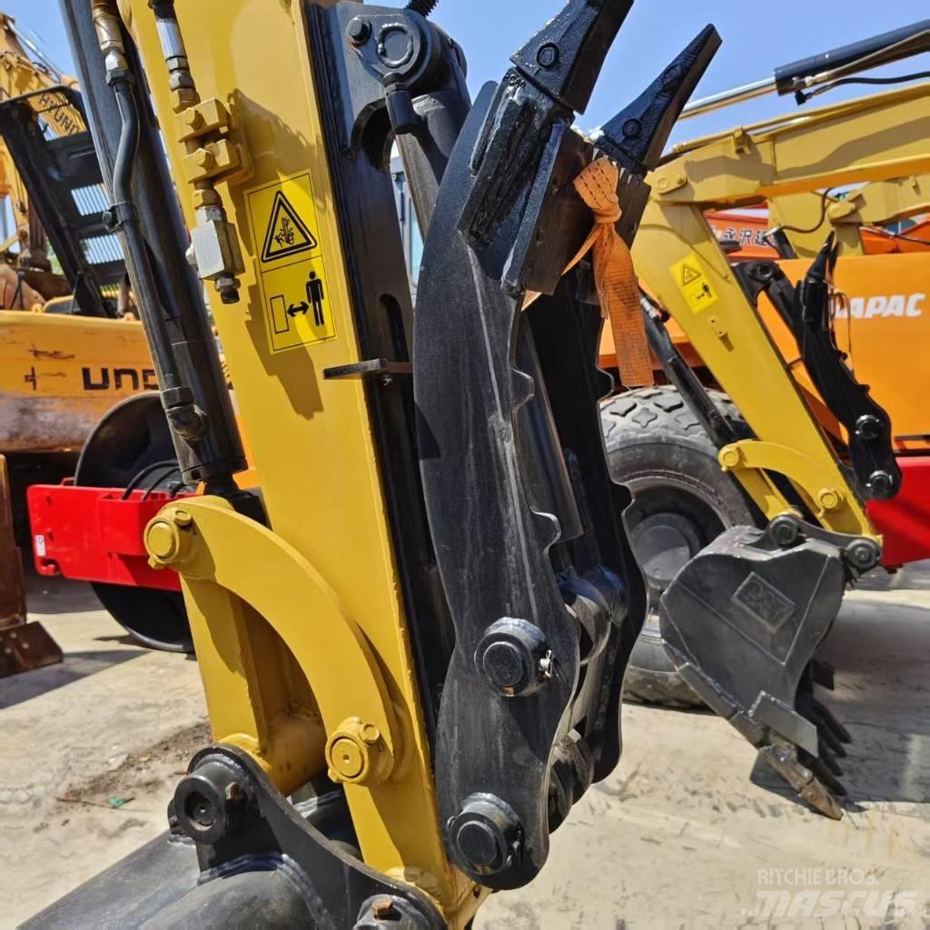 CAT 305.5 Miniescavatori