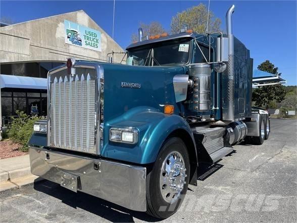 Kenworth W900L Motrici e Trattori Stradali