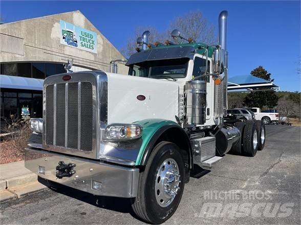 Peterbilt 389 Motrici e Trattori Stradali