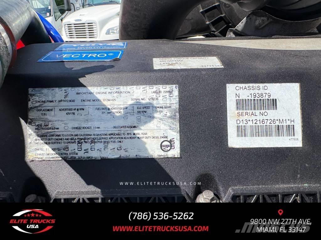 Volvo Commercial VNL Motrici e Trattori Stradali