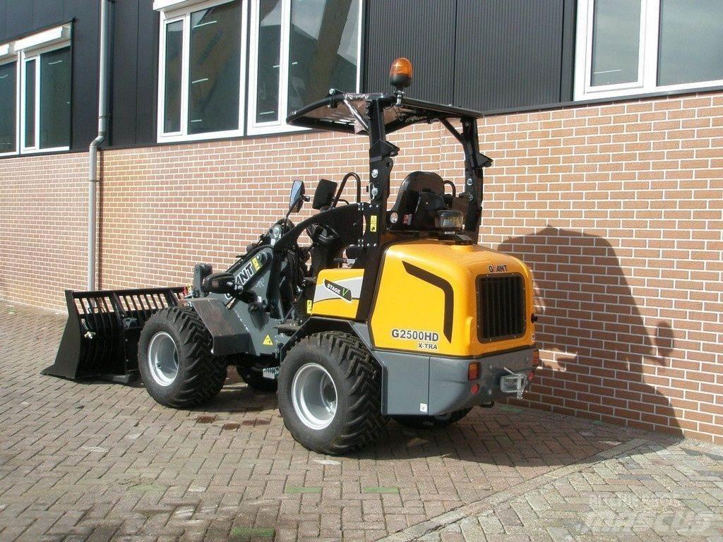 GiANT G2500 Mini pale