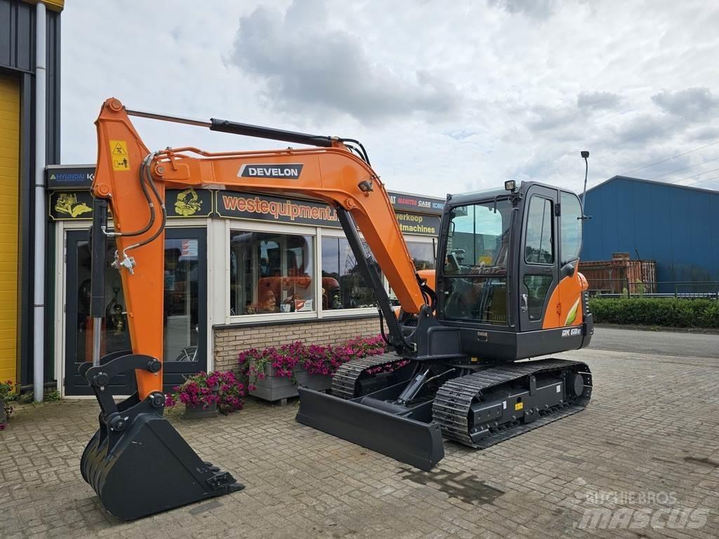 Develon DX60E-10N Miniescavatori
