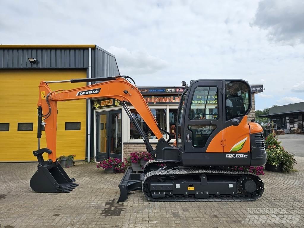 Develon DX60E-10N Miniescavatori