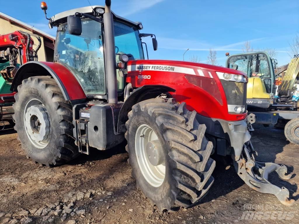 Massey Ferguson 8680 Trattori