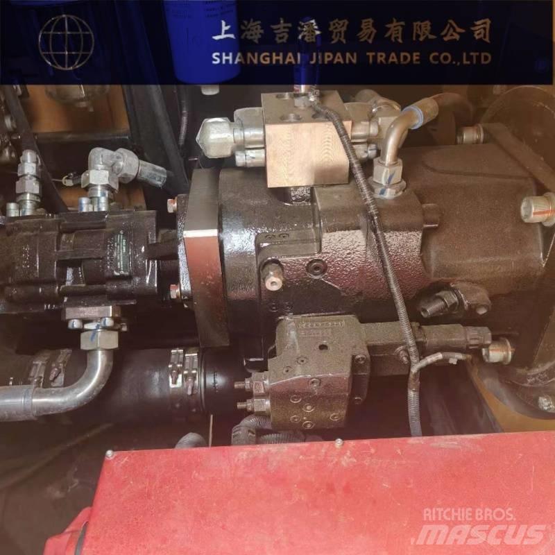 Sany SCC1000A Gru cingolate