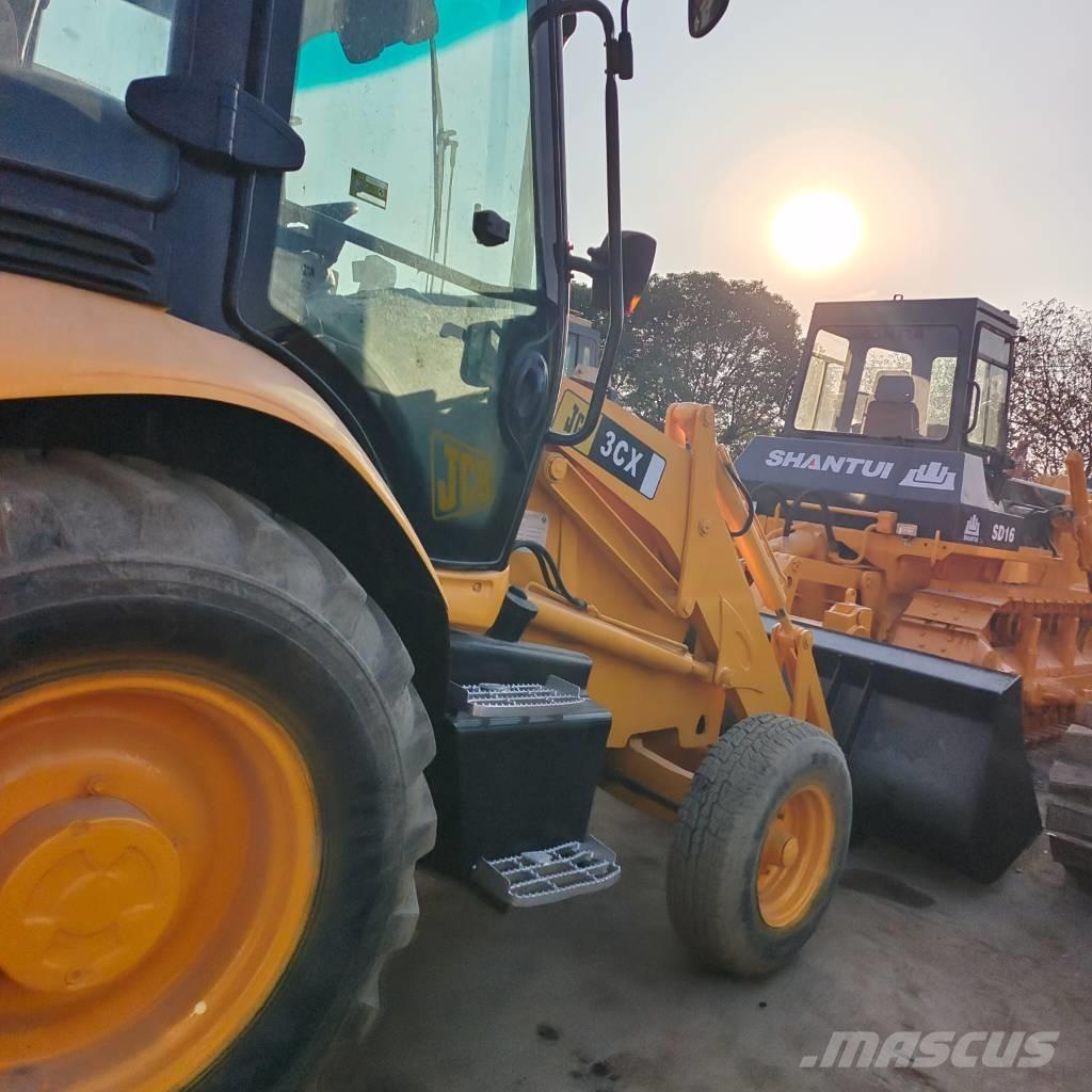 JCB 3 CX Terne