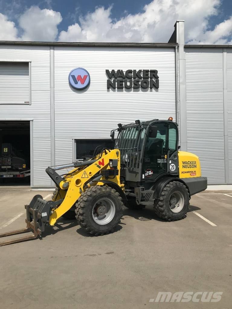 Wacker Neuson WL70 Pale frontali e scavatori