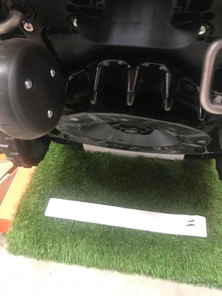 Stihl IMOW 7 EVO Robot tagliaerba