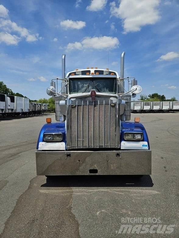 Kenworth W900 Motrici e Trattori Stradali