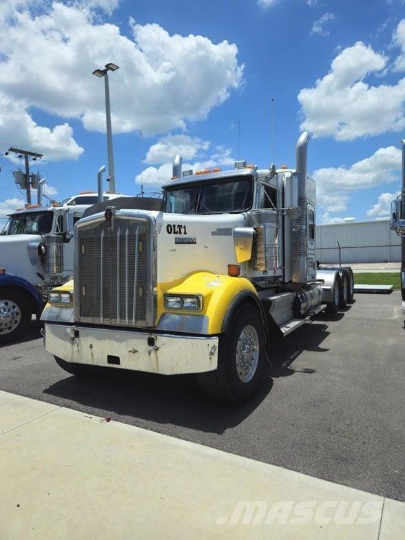 Kenworth W900 Motrici e Trattori Stradali