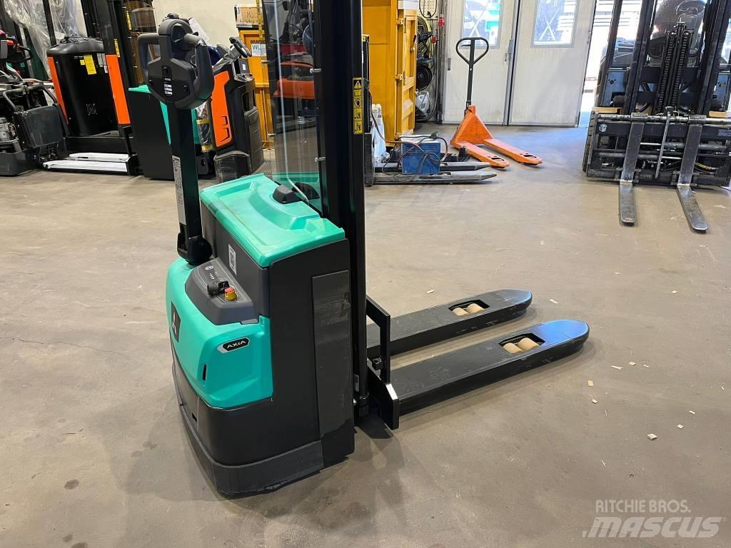 Mitsubishi SBP12N3 Transpallet uomo a terra