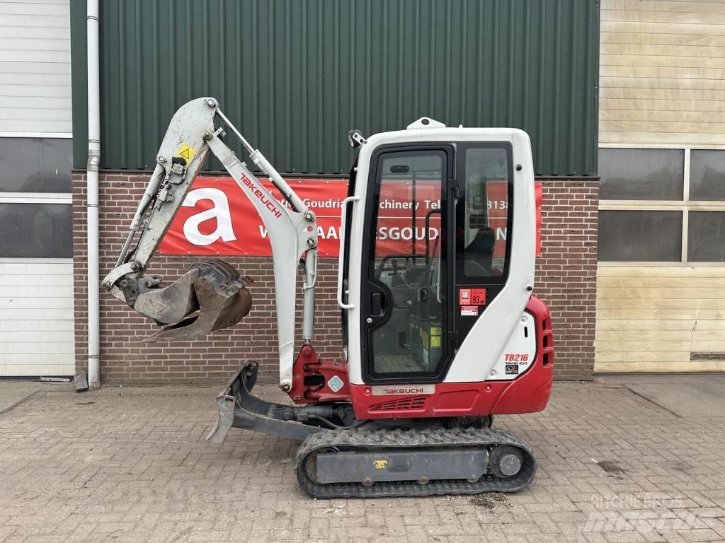 Takeuchi TB216 Miniescavatori