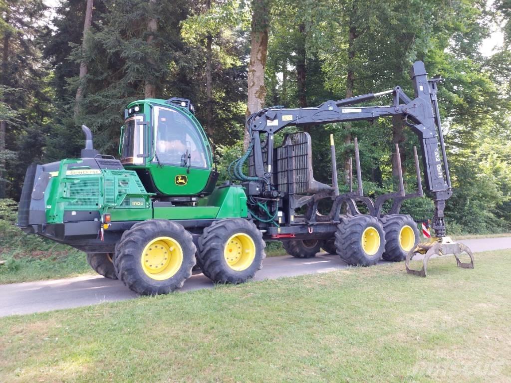 John Deere 1110G Forwarder