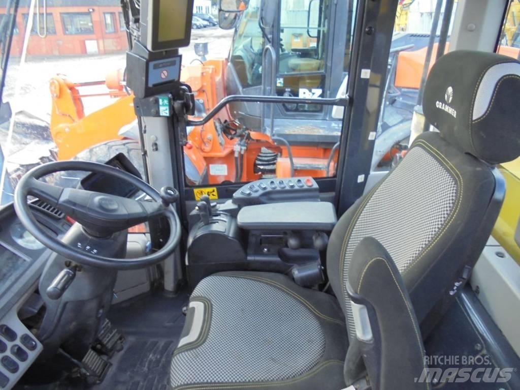 Komatsu WA 470-8 Pale gommate