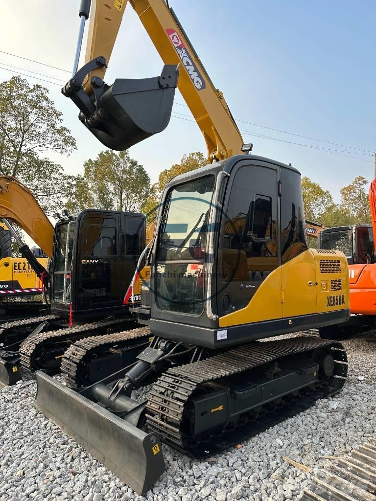 XCMG XE 85 DA Miniescavatori