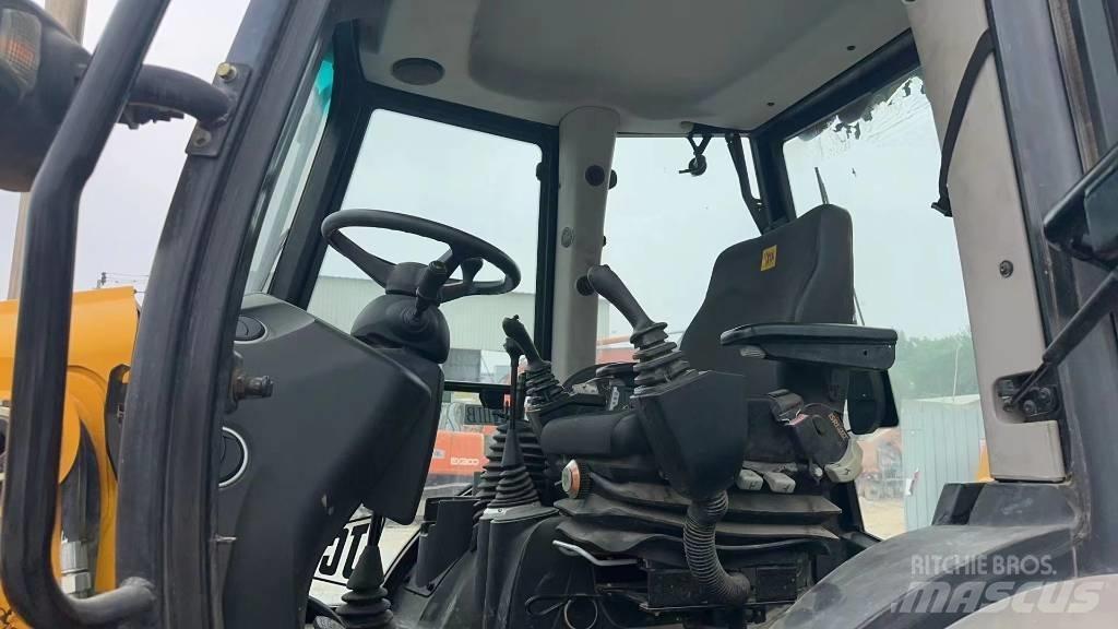 JCB 3CX Terne