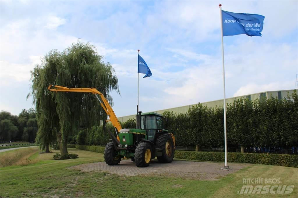 John Deere 4055 Trattori