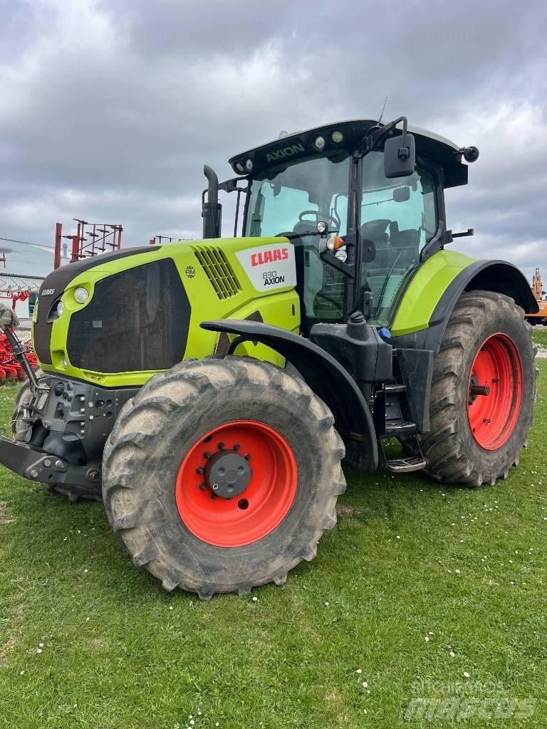 CLAAS AXION 830 CIS+ Trattori