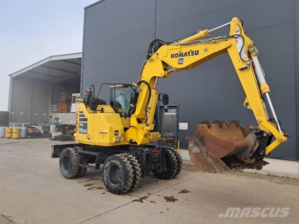 Komatsu PW118MR-11 Escavatori gommati