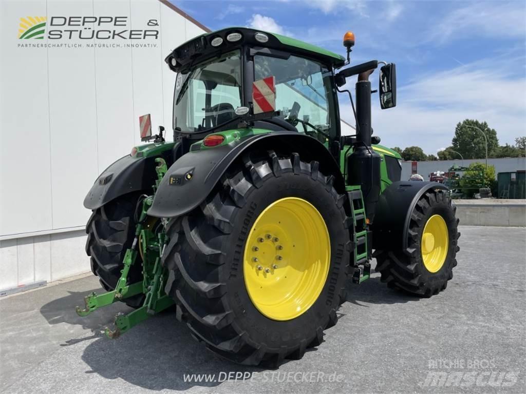 John Deere 6230R Trattori