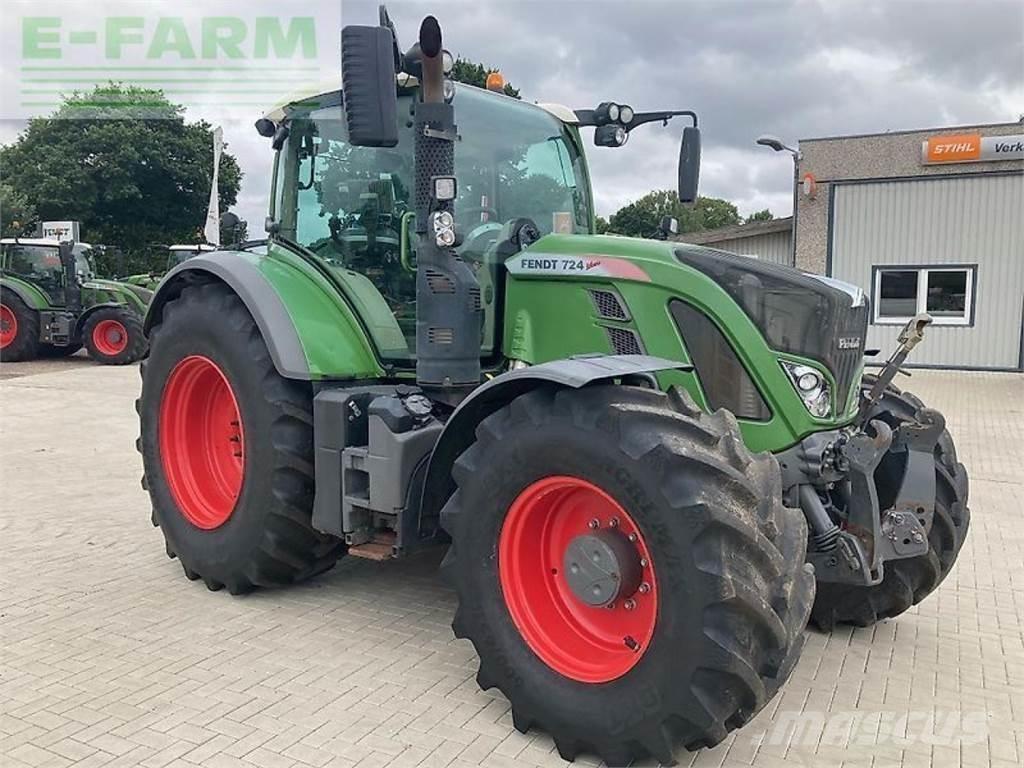 Fendt 724 vario s4 Trattori
