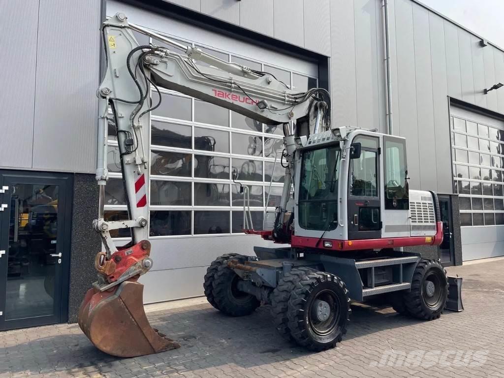Takeuchi TB1160W Escavatori gommati