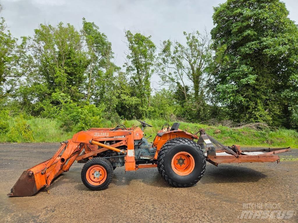 Kubota L 235 Trattori compatti