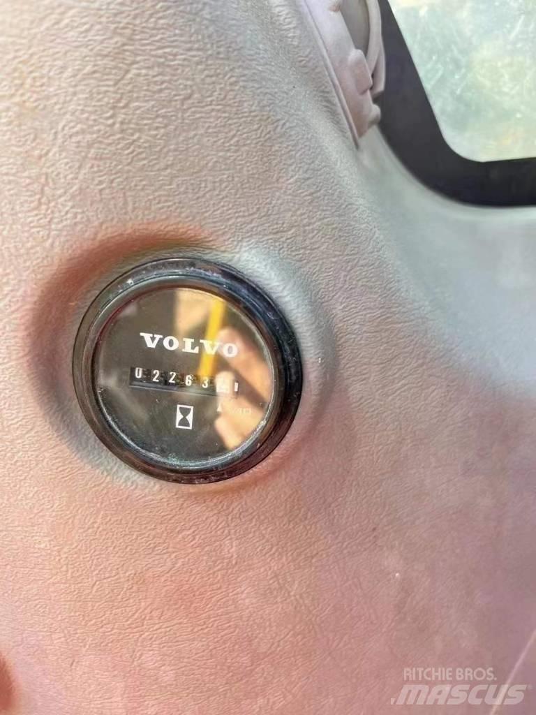 Volvo ED220 Escavatori cingolati