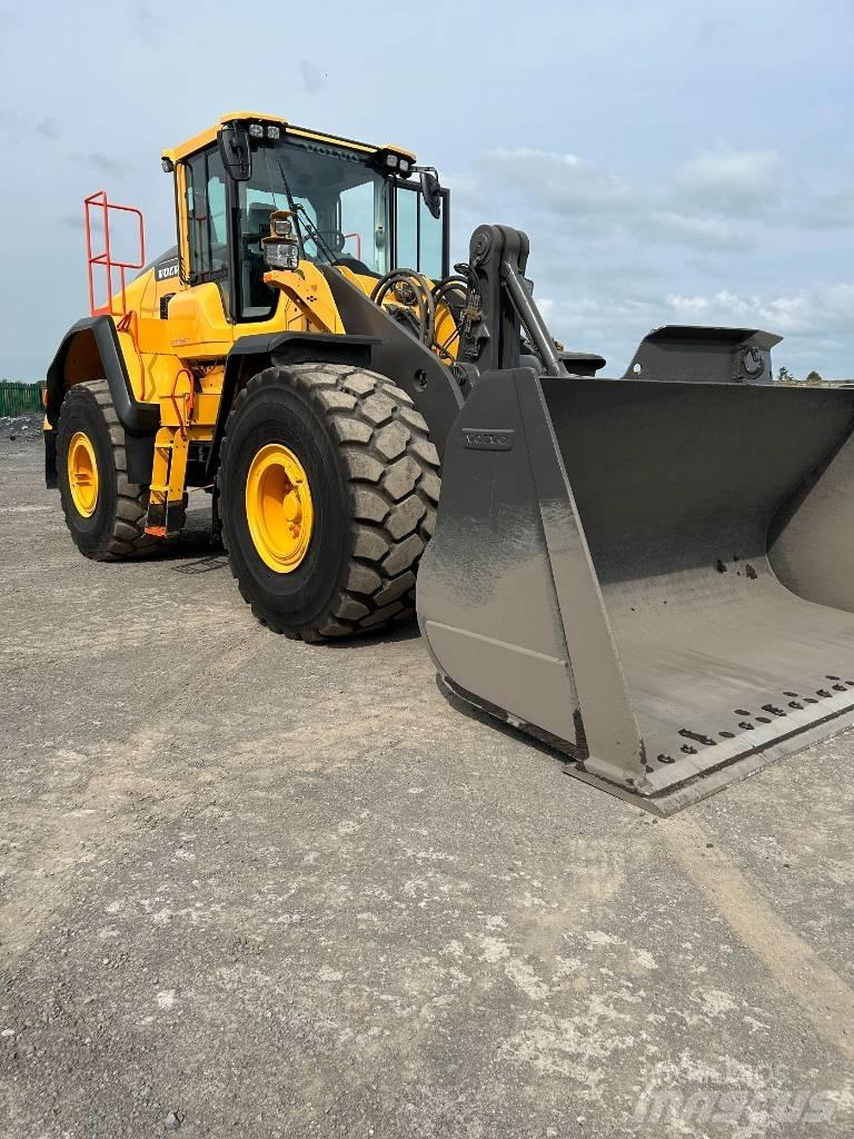 Volvo l150h Pale gommate