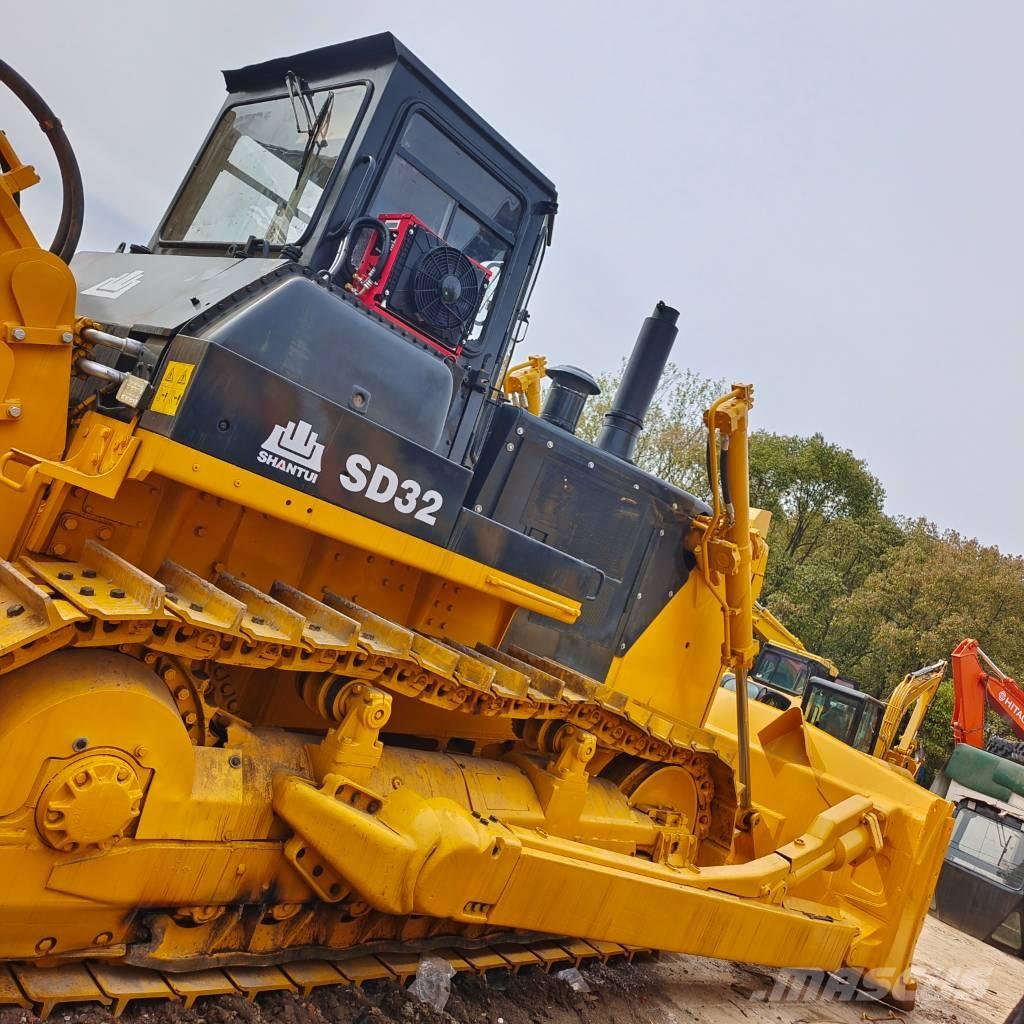 Shantui SD 32 Dozer cingolati