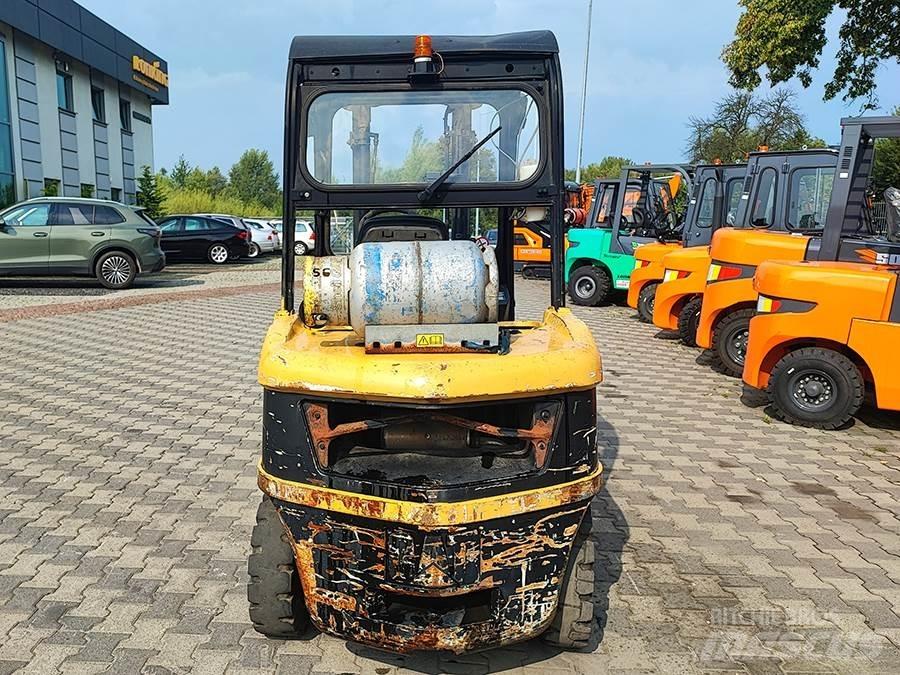 CAT GP30N Carrelli elevatori GPL