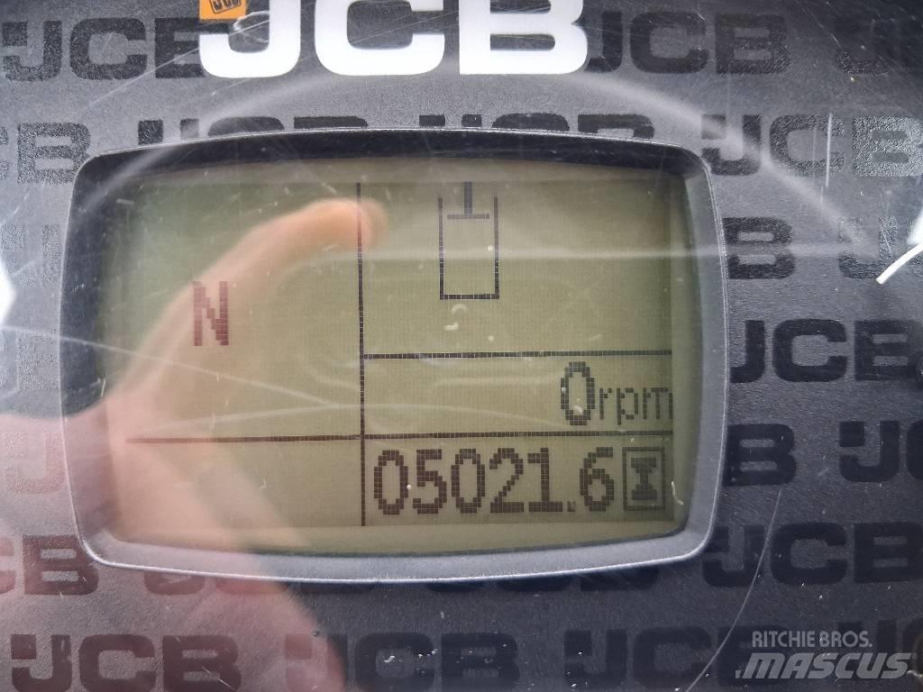JCB 407 Pale gommate