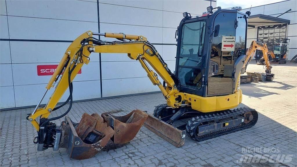 Komatsu PC24MR-5 Escavatori gommati