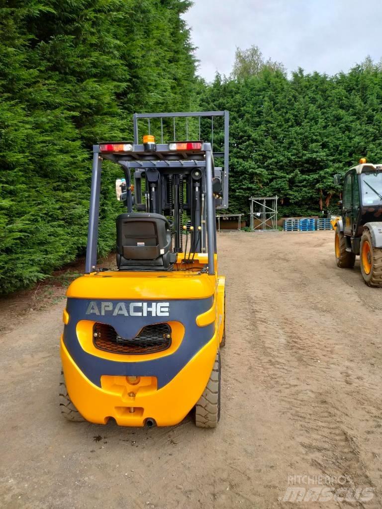 Apache HH307 Carrelli elevatori diesel