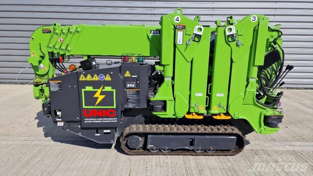 Unic URW-295-CBE Mini gru
