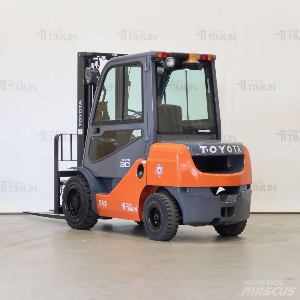Toyota 02-8FDF30 Carrelli elevatori diesel