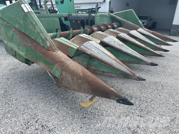 John Deere 643 Testate per mietitrebbie