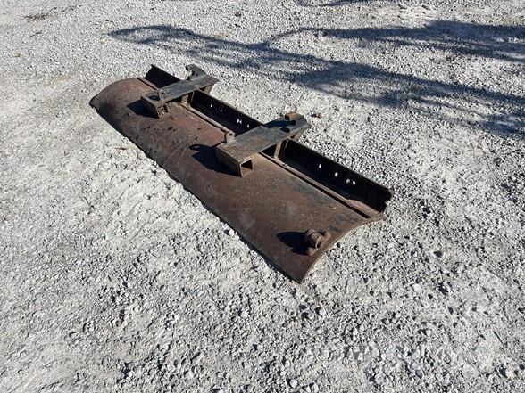 John Deere 8 Costruzioni - Altro