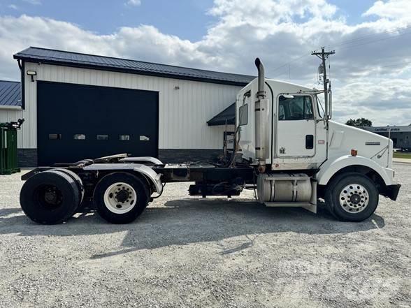 Kenworth T800 Motrici e Trattori Stradali