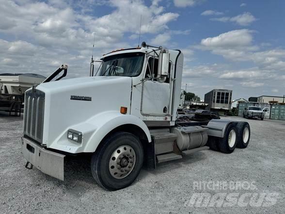 Kenworth T800 Motrici e Trattori Stradali
