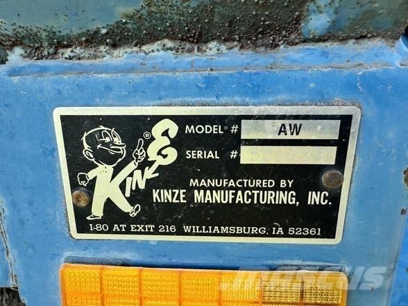 Kinze 840 Carri per la granella