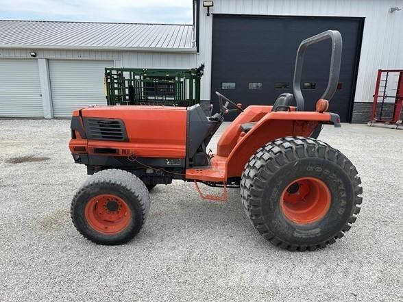 Kubota L4200 Trattori