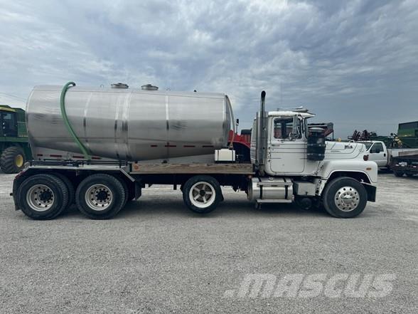 Mack RS600L Costruzioni - Altro